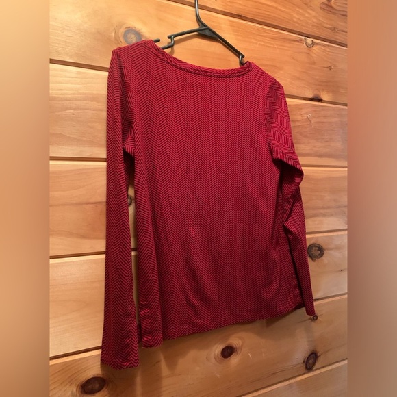 J.Jill Long-Sleeve Pima Crew-Neck Tee - Scarlet Classic Chevron Print Small - Picture 6 of 7